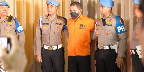 VIDEO: Sidak Etik Eks Kapolres Ngada AKBP Fajar, Dipecat Tak Hormat Buntut Kasus Asusila & Narkoba