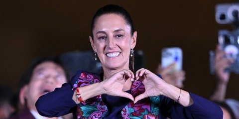 Email dan Ponsel Pribadi Presiden Negara Ini Diretas