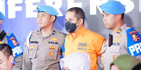 {{caption}}