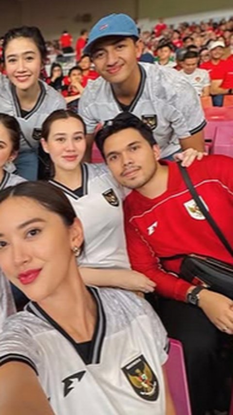 Cantiknya Bumil Aaliyah Massaid Saksikan Laga Timnas Indonesia vs Bahrain di GBK, Circle-nya Gak Kaleng-kaleng