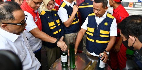 VIDEO: Blusukan Ke SPBU, Menteri Bahlil 