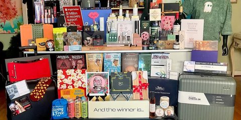 Mengintip Isi Goodie Bag Peraih Nominasi Oscar 2025, Salah Satunya Liburan ke Maldives