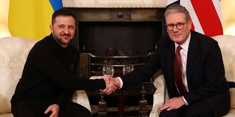 FOTO: Momen Presiden Ukraina Zelensky Bertemu Pemimpin Eropa usai Cekcok dengan Donald Trump, Disambut Penuh Hangat