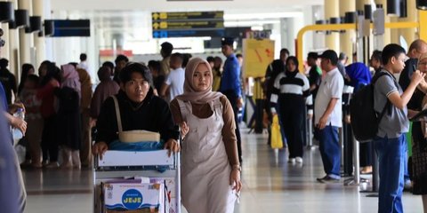 PKT Buka Posko Mudik BUMN di Bandara SAMS Sepinggan, Sediakan Popok Gratis Hingga Pakaian Ganti