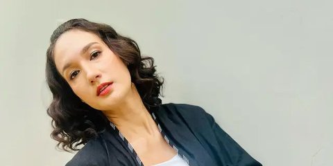 Deretan Artis Indonesia Hobi Naik Gunung, Ada Wendy Walters Hingga Nadine Chadrawinata