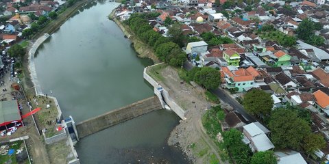 Sempat Jebol oleh Lahar Semeru, Dam Boreng Kembali Beroperasi