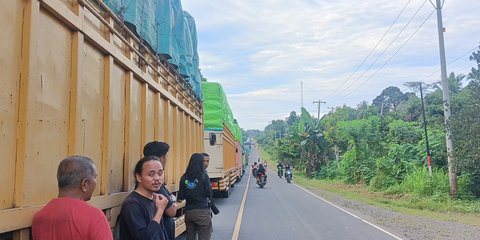 {{caption}}