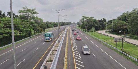 Hari Kedua Lebaran, Contraflow Diberlakukan dari Km 55 Sampai Km 65 di Ruas Tol Jakarta-Cikampek