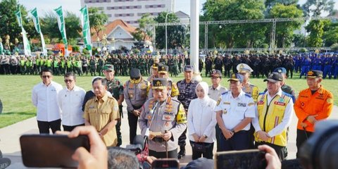 VIDEO: Menteri Prabowo Kumpul Bareng Kapolri dan Panglima TNI Sehari Jelang Lebaran, Ada Apa?