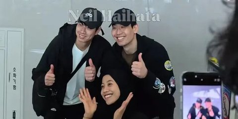 {{caption}}