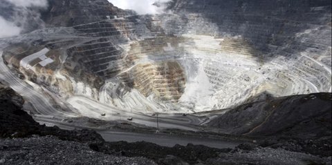 Tambang Emas Terbesar di Dunia Ada di Indonesia, Produksinya 48 Ton Per Tahun dan Punya Bandara Sendiri