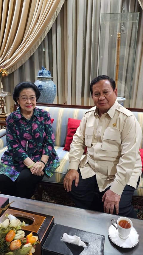 Santer Reshuffle Kabinet, Sekjen Gerindra Ungkap Peran Penting PDIP dalam Pemerintahan Prabowo