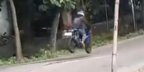 Viral Jalan di Semarang Bikin Pengendara Terasa Terbang, Penyebabnya di Luar Dugaan