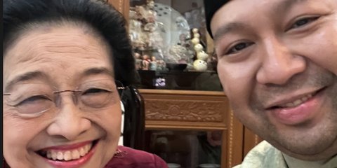 VIDEO: Analisa Rocky Gerung di Balik Senyum Selfie Didit Prabowo & Megawati Saat Lebaran