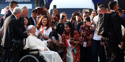 Kisah Jusuf Hamka Bertemu Paus Fransiskus, Kedua Tangannya Lembut sampai Pecinya Dipuji Sangat Indah