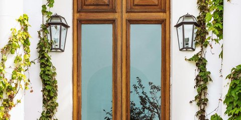 Desain Pintu Kupu Tarung Minimalis untuk Rumah Modern, ini Keunggulannya