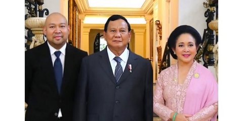 {{caption}}