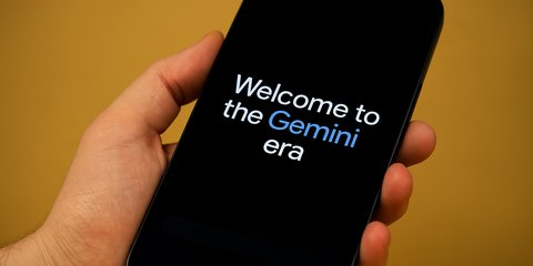Google Diduga Rela Bayar Samsung Biar Aplikasi Gemini tak Dihapus