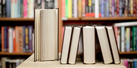 Merayakan Hari Buku Sedunia: Pentingnya Membaca dan Melestarikan Budaya Literasi