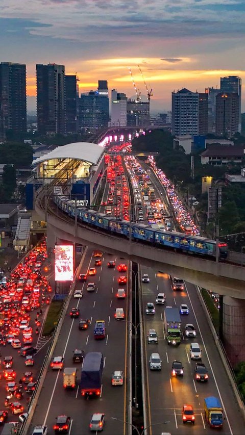FOTO: Menuju Kota Global, Jakarta Terus Berbenah di Tengah Krisis Perkotaan
