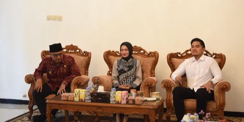 Pemkot Kediri Keliru Tulis Jabatan Kaesang Sebagai Stafsus Wapres, Langsung Klarifikasi