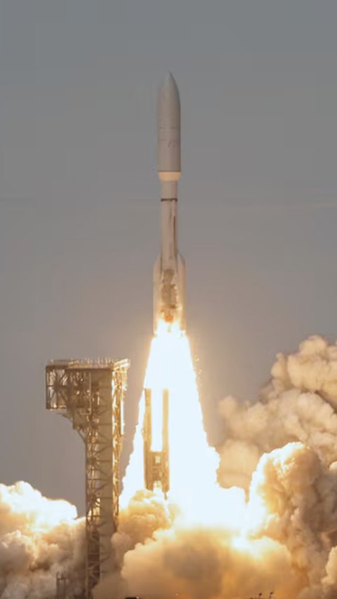 Amazon Sukses Luncurkan 27 Satelit Kuiper, Tantang Dominasi Starlink