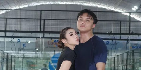 Potret Terbaru Mahalini Raharja Main Padel Bareng Rizky Febian, Tampil Pede dengan Tubuh Langsing Pakai Outfit Serba Hitam