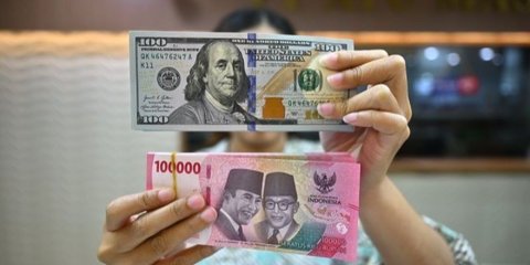 Rupiah Makin Tertekan, Nyaris Rp17.000 Per Dolar Amerika