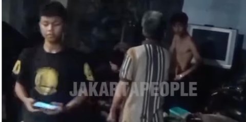 Kronologi Pemuda di Jaktim Tikam Pemilik Warung karena Tak Terima Ditegur Saat Todong Pisau ke Anak-Anak