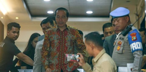 VIDEO: Aksi Sangar Kapten Kopassus TNI Kawal Jokowi Lapor Polisi Kasus Tuduhan Ijazah Palsu