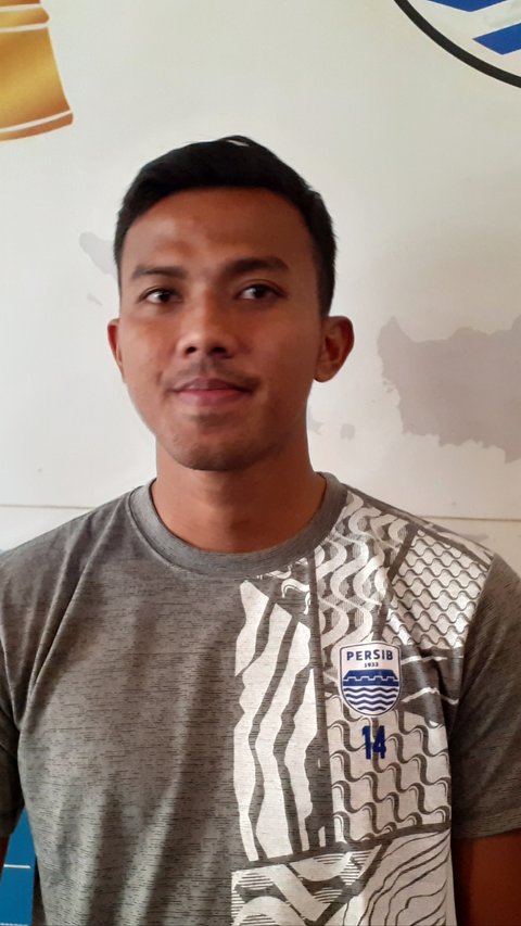 Hobi Unik Teja Paku Alam: Penjaga Gawang Persib Bandung yang Jago Main PUBG, Sampai Ikut Turnamen