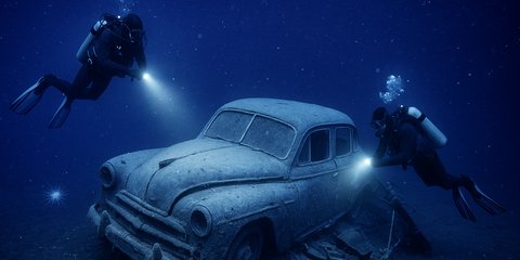 Mobil 1940-an Masih Utuh di Dasar Laut, Terkubur Bersama Kapal Induk AS