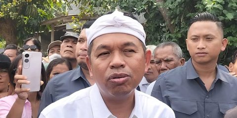 VIDEO: Duka Mendalam Dedi Mulyadi Kunjungi Korban Ledakan Amunisi di Garut
