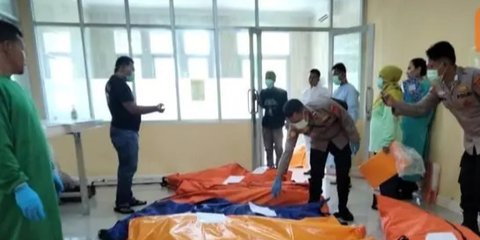 Korban Ledakan Amunisi Garut Terima Santunan Rp50 Juta, Anak Dijamin Sampai Kuliah