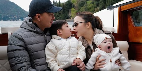 Nikita Willy Undang Dokter ke Rumah di Beverly Hills Untuk Imunisasi Nael, The Real Sultan Bikin Melongo