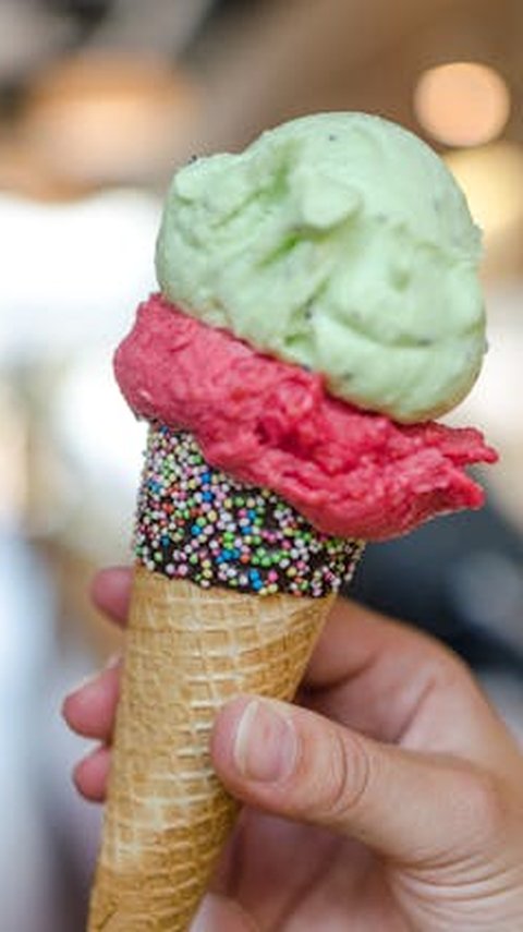 Mengenal Kepribadian Seseorang dari Cara Makan Es Krim, Kamu yang Mana?