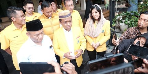 Sempat Ajak Emil Dardak Gabung ke Golkar, Bahlil Akui Hanya Guyon
