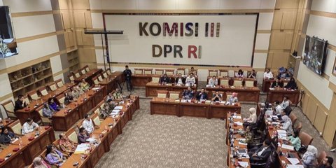 VIDEO: Duduk Persoalan Kasus Toko Mama Khas Banjar Dibahas di DPR, Jenderal Sampai Menteri Datang