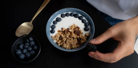 Mengapa Konsumsi Yogurt Setiap Hari Bisa Menjadi Kunci Hidup Sehat dan Berat Badan Ideal