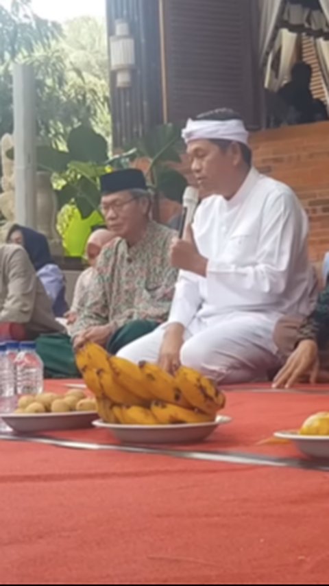 Potret Dapur Jadul Dedi Mulyadi, Bersih dan Asri Masaknya Masih Pakai Tungku Kayu Bakar