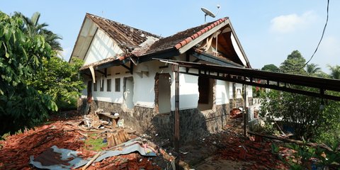 Terungkap Attila Syach Ikut Bantu Sebagian Biaya Sengketa Tanah Atalarik Syach Sebelum Dieksekusi