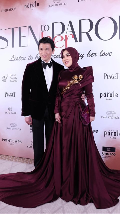 Couple Goals Banget, 8 Potret Menawan Reino Barack Temani Syahrini di Festival Film Cannes 2025