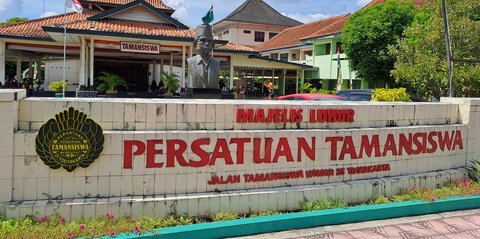 Warisan Ki Hajar Dewantara Setelah 1 Abad Berlalu