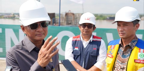 Tinjau Jalan Tol Palembang–Betung, Menteri Dody Targetkan Fungsional untuk Mudik Lebaran 2026