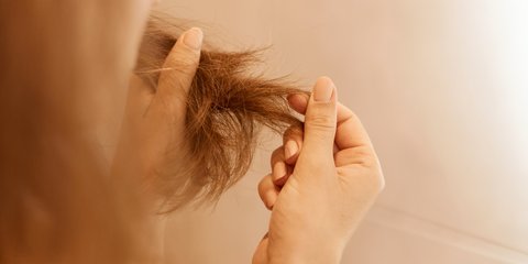 Rambut Rusak Parah, Haruskah Langsung Dipotong? Ini Jawaban dan Solusi dari Ahli