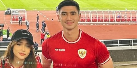 Dituding Setting, Orangtua Fuji Angkat Bicara Soal Hubungan Anaknya dengan Verrell Bramasta