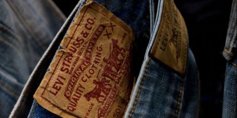 Cara Ampuh Hilangkan Noda Membandel di Celana Levi's Kesayangan Tanpa Merusak Kain