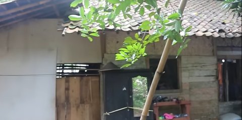 Usai Pulang Pendidikan di Barak Militer, Rumah Panggung Milik Siswa Ini Akan Dibongkar Bupati Purwakarta