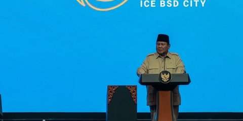 VIDEO: Prabowo Tegas Akan Pecat Pejabat 'Tua' Bikin Rumit Regulasi 
