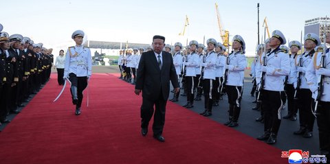 Kim Jong-Un Murka Kapal Perang Baru Korut Kecelakaan & Rusak saat Diluncurkan, Langsung Sebut Anak Buah yang Harus Bertanggungjawab